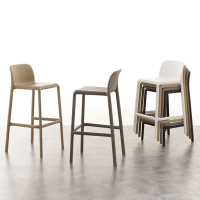 Sgabelli da esterno | Per bar e coordinati di design moderno