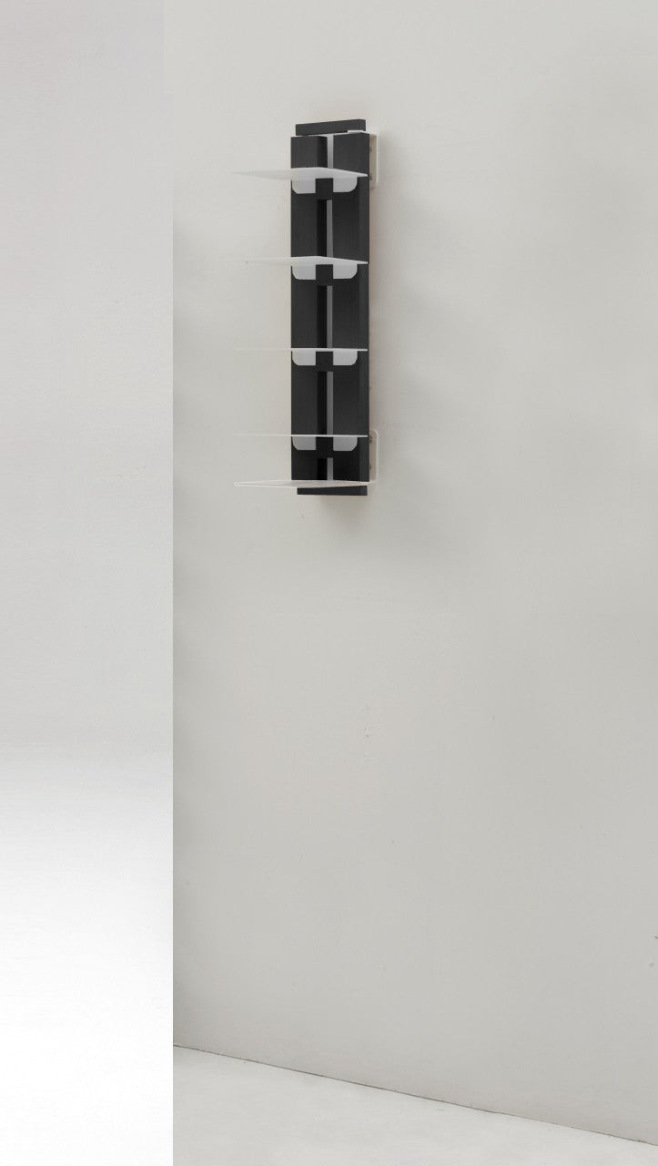 Libreria sospesa a muro in legno Zia Ortensia