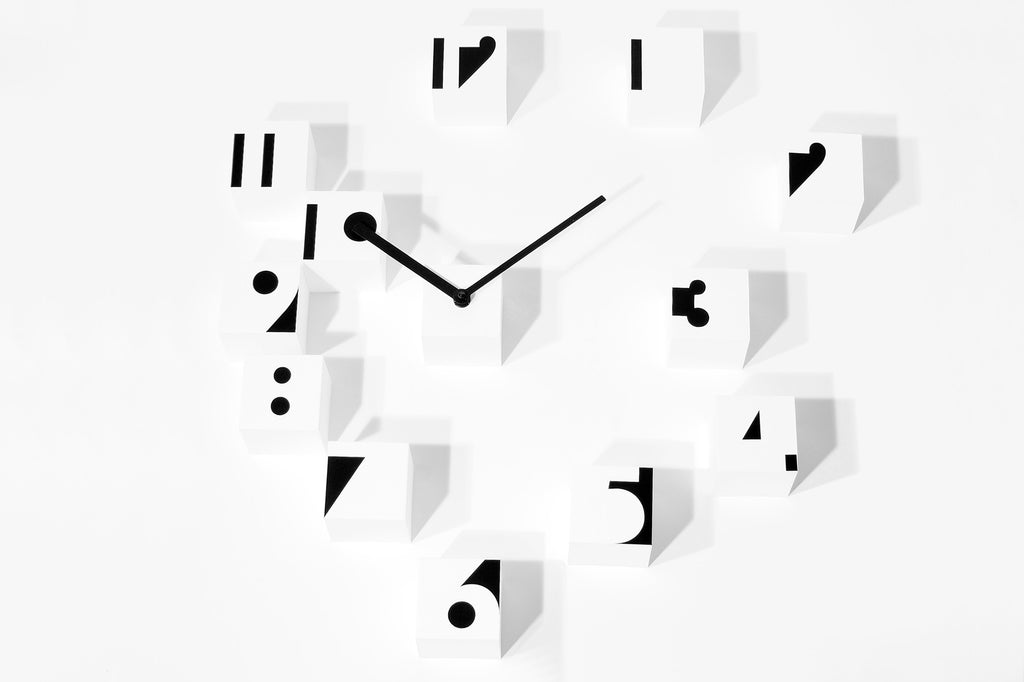 Orologio parete RND_Time Optical a cubetti da fissare a muro