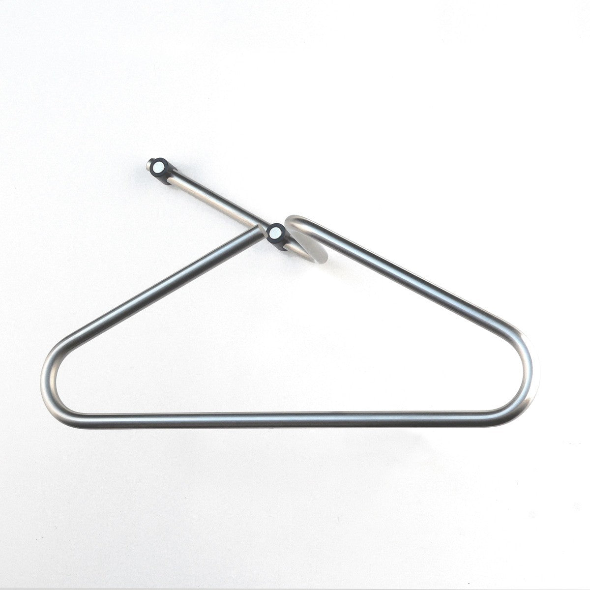 Porta abiti da parete servomuto design Dominic