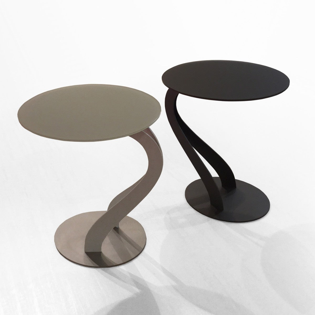 Tavolino da salotto lato divano in acciaio e vetro Heron