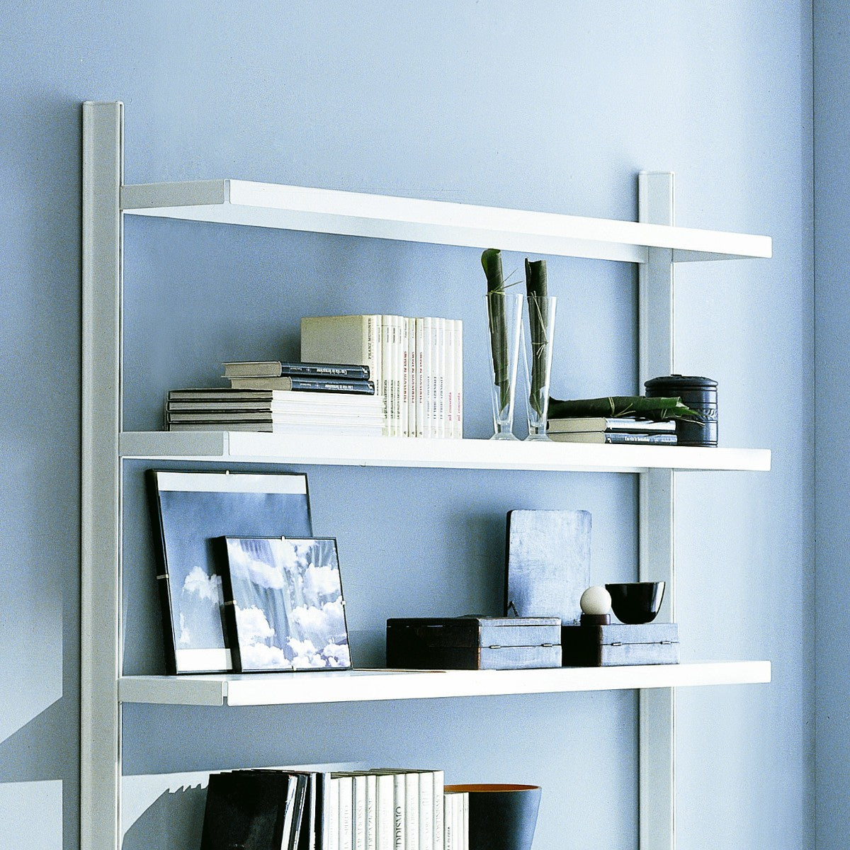 Libreria a giorno da parete in acciaio Astryd 13