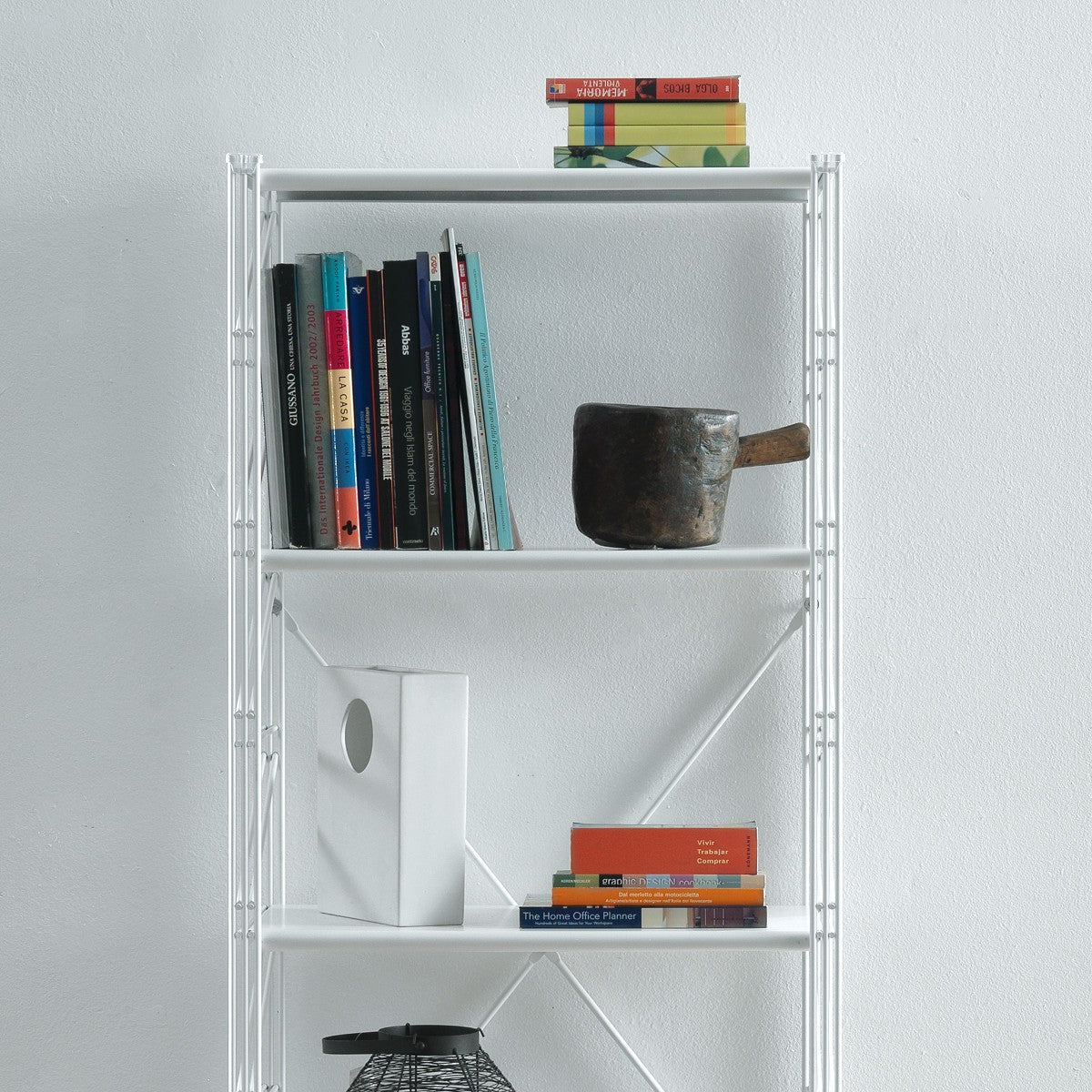 Libreria verticale da soggiorno in acciaio Melker 154