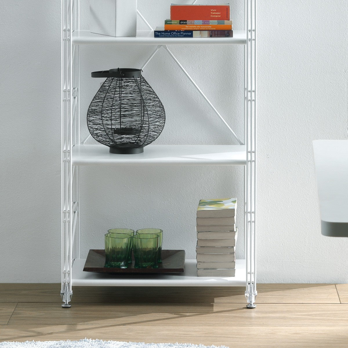 Libreria verticale da soggiorno in acciaio Melker 154