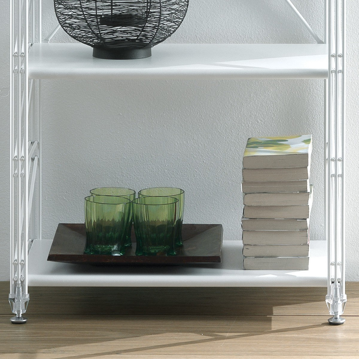 Libreria verticale da soggiorno in acciaio Melker 154