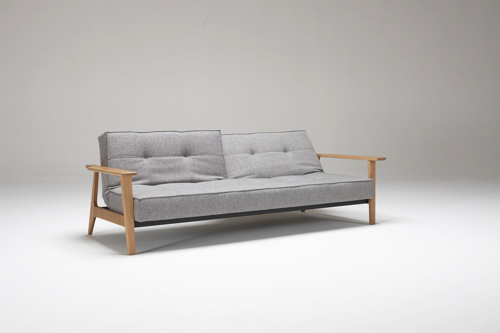 Divano letto con braccioli in legno e materasso a molle SplitBack Frej - 521 Mixed Dance Grey