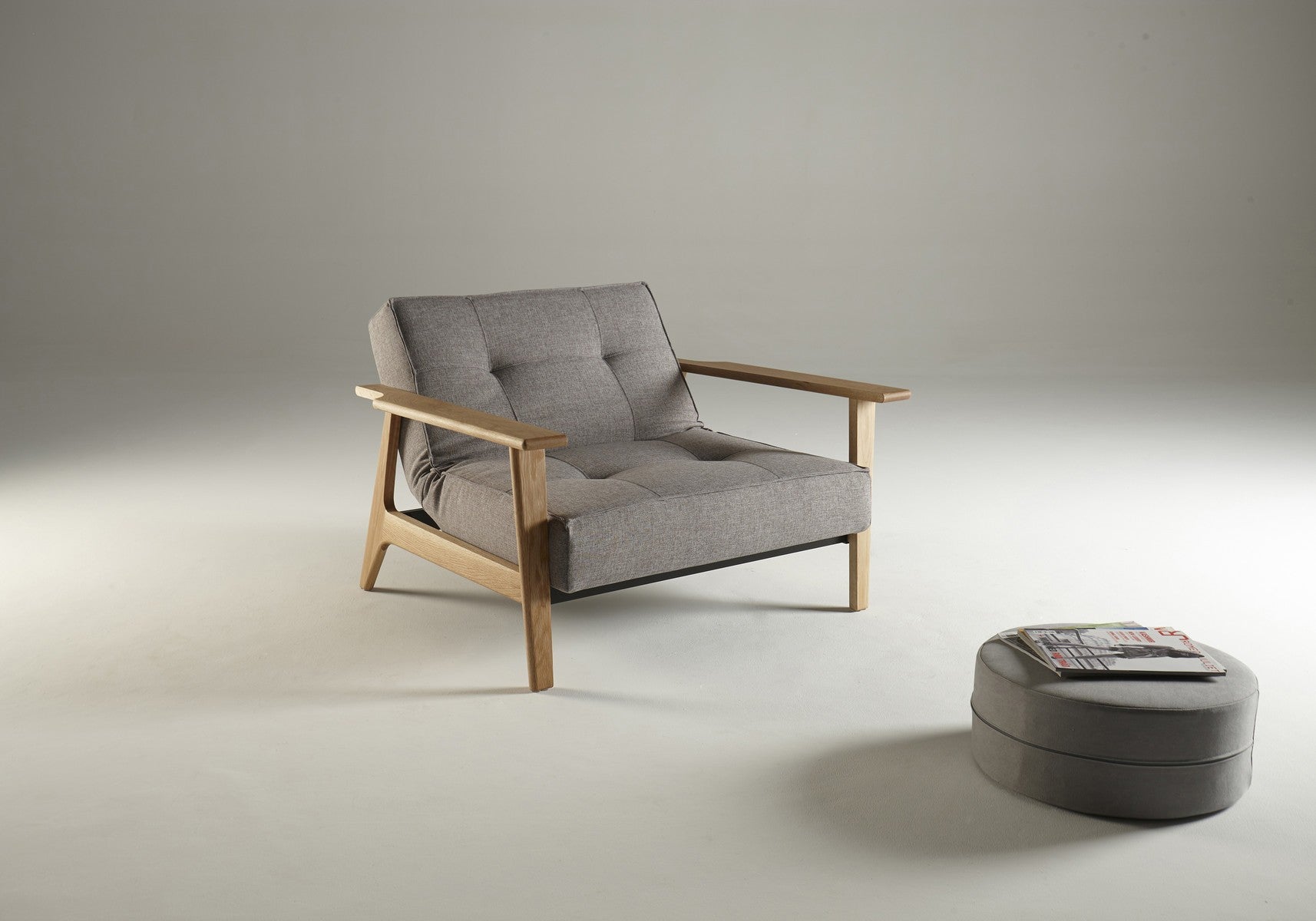 Poltrona design scandinavo in tessuto o velluto SplitBack Frej - 521 Mixed Dance Grey