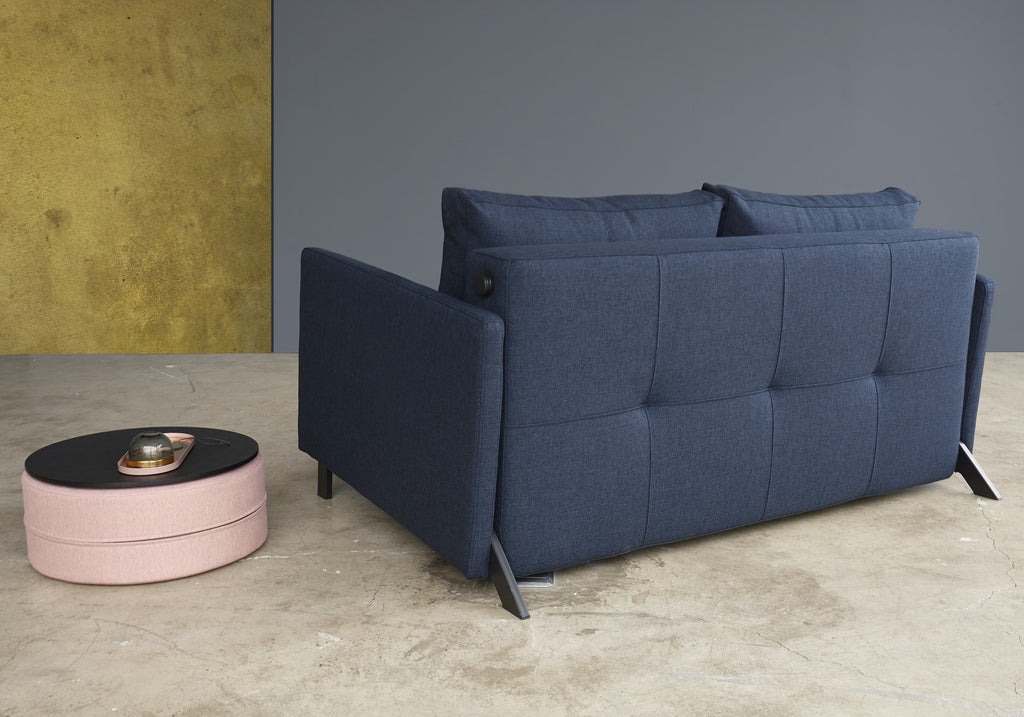 Divano letto Cubed Arm con braccioli convertibile salvaspazio 140 cm