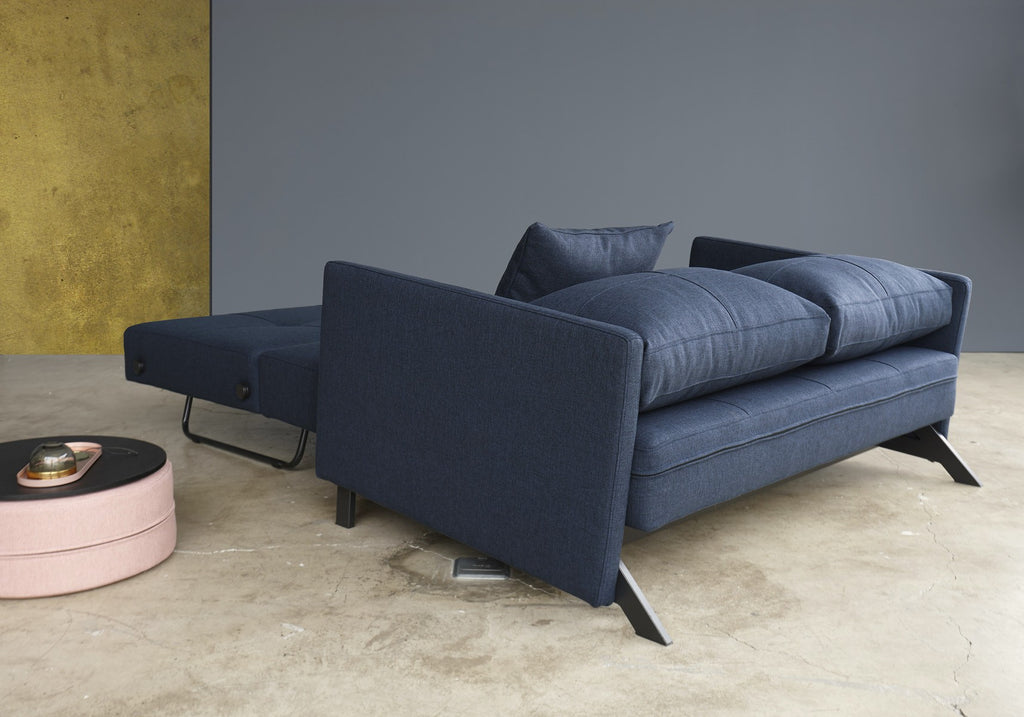 Divano letto Cubed Arm con braccioli convertibile salvaspazio 140 cm