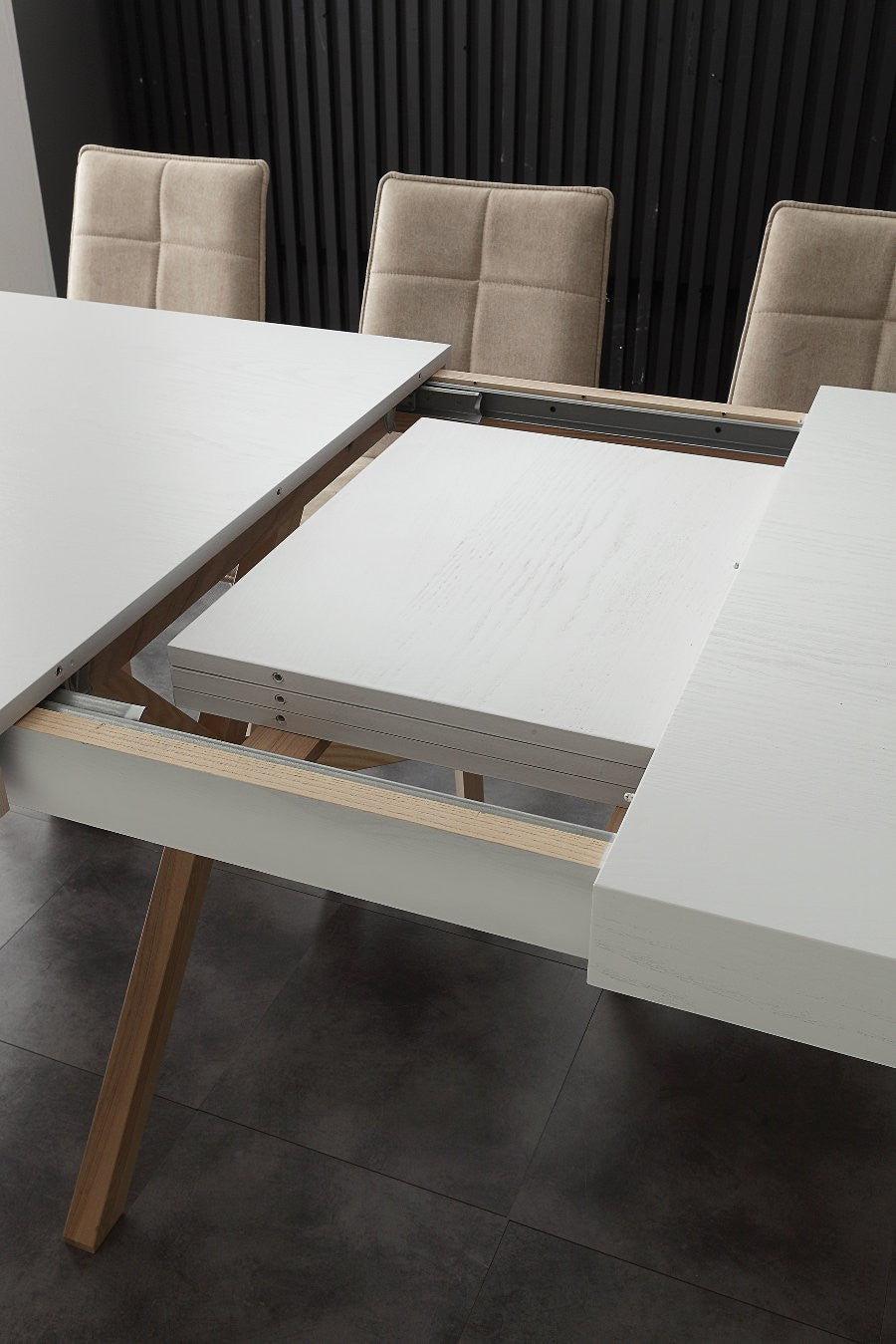 Tavolo da pranzo allungabile 360 cm in massello di frassino Drammen