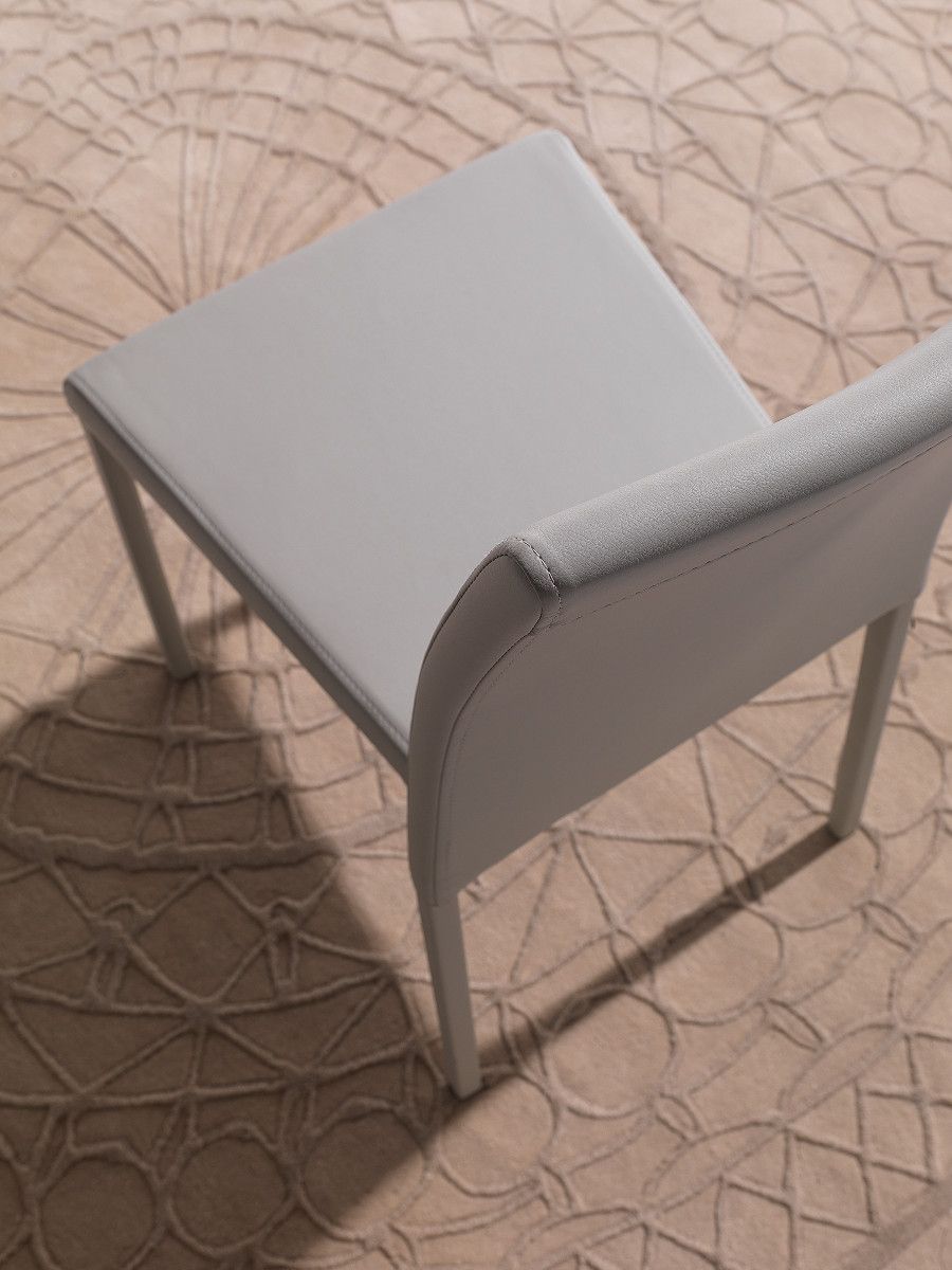 Sedie impilabili design moderno per sala da pranzo Rosalie