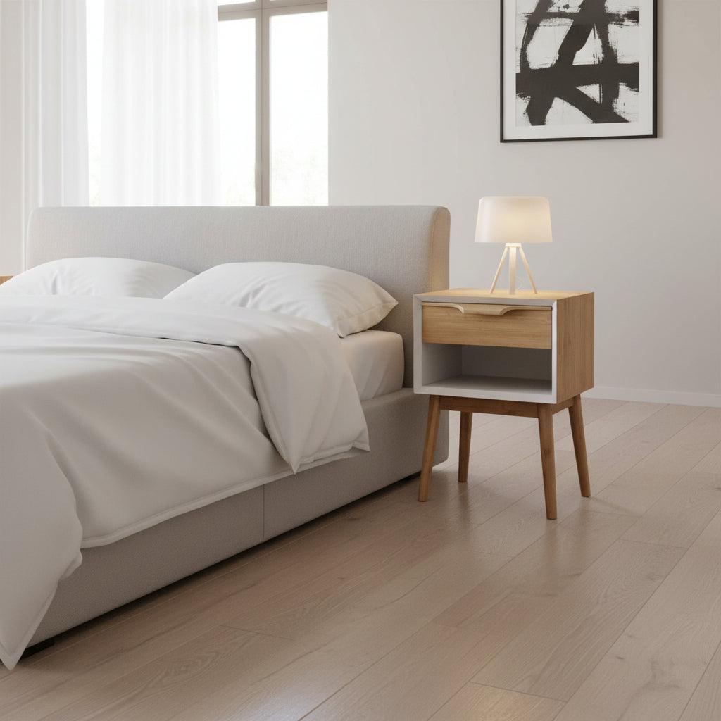 Comodino tavolino in legno massello di bambù Trimmy