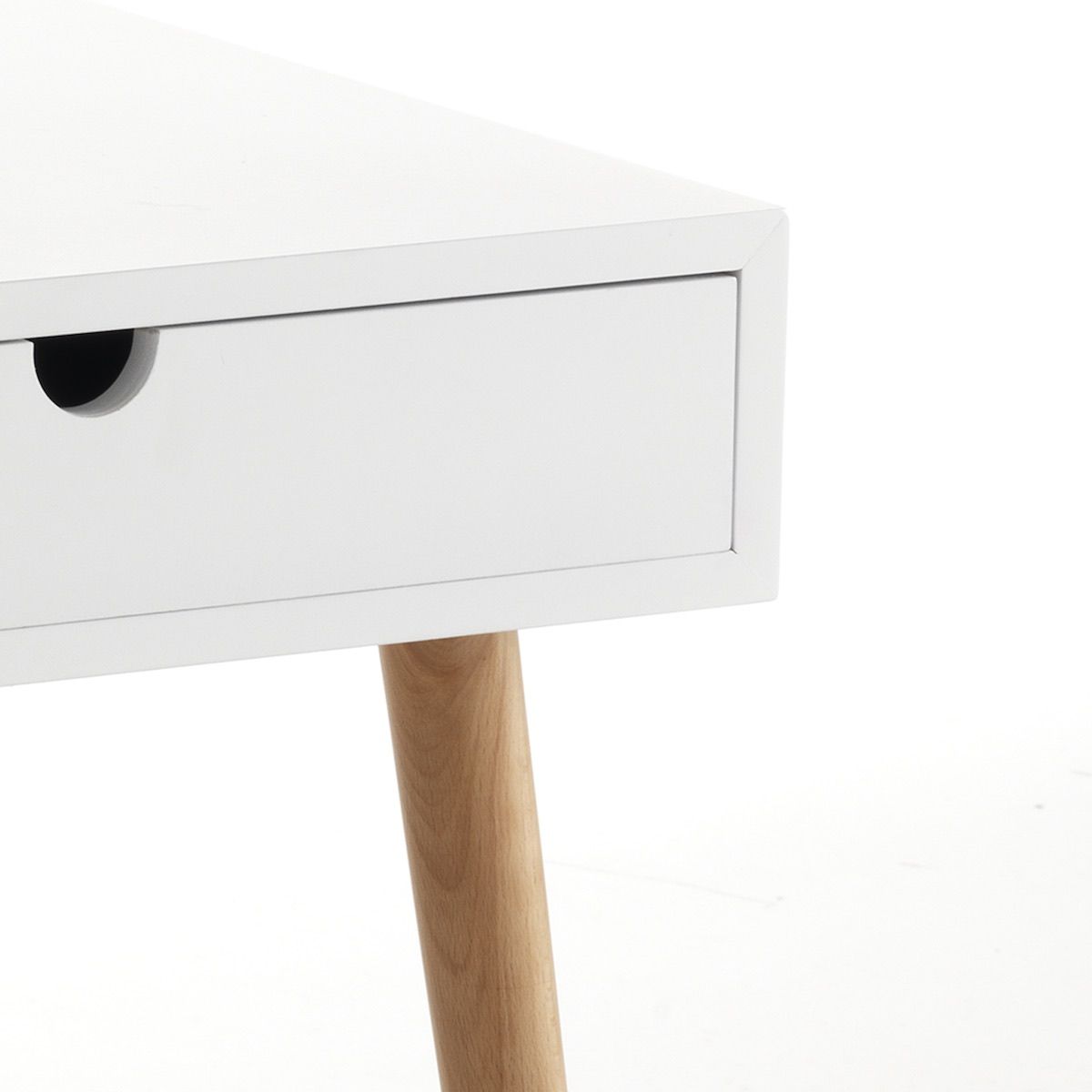 Comodino tavolino Trilly in legno massello e MDF