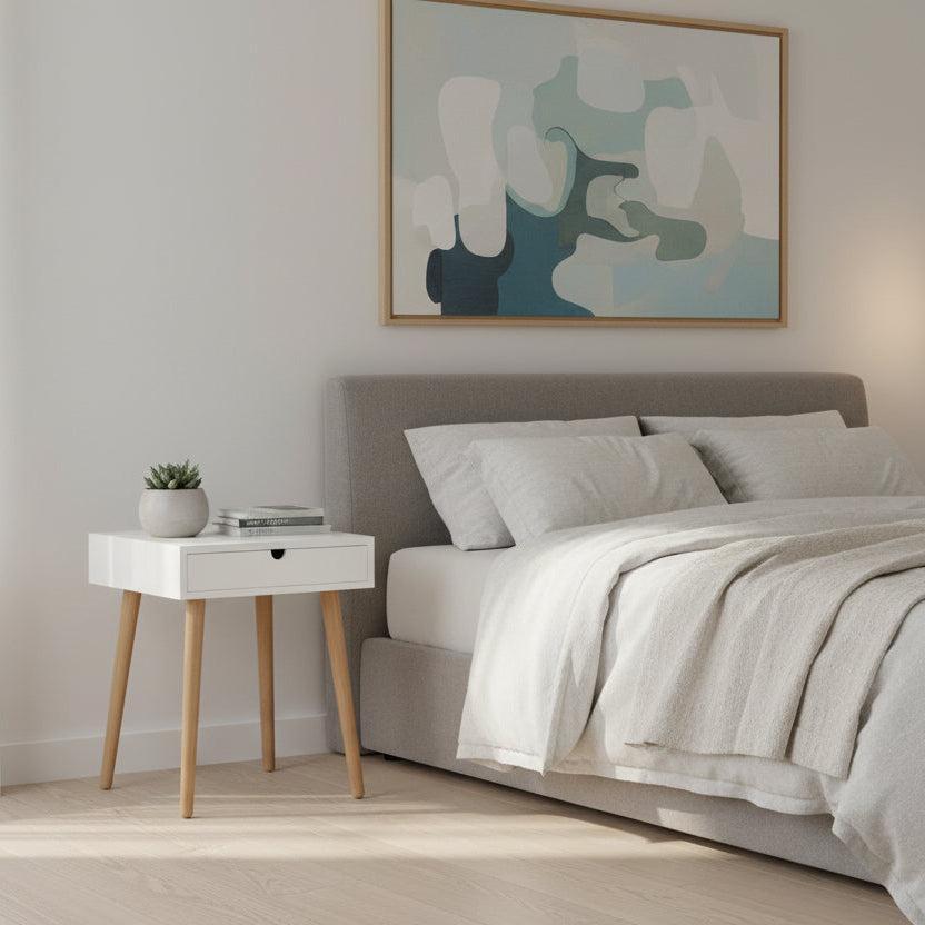Comodino tavolino Trilly in legno massello e MDF