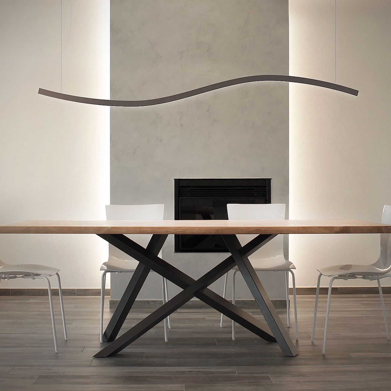 Lampadario a sospensione Curve a LED in alluminio