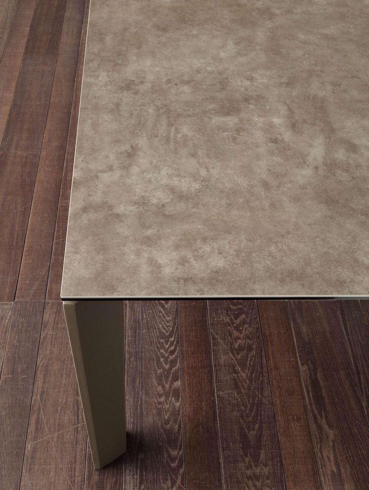 Tavolo allungabile Duarte piano vetro ceramica 140 x 90 cm