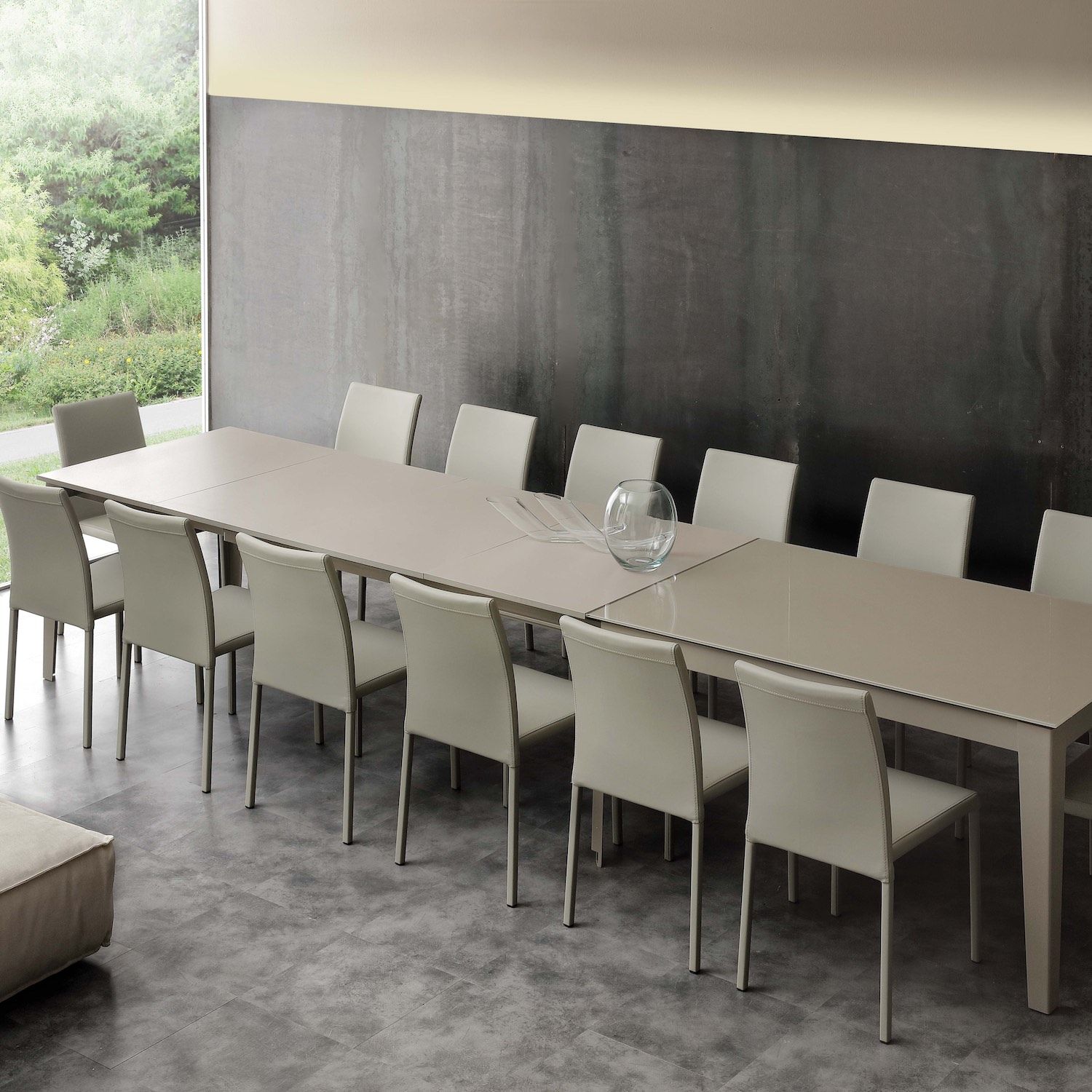 Tavolo allungabile Esko in vetro fino a 380 cm