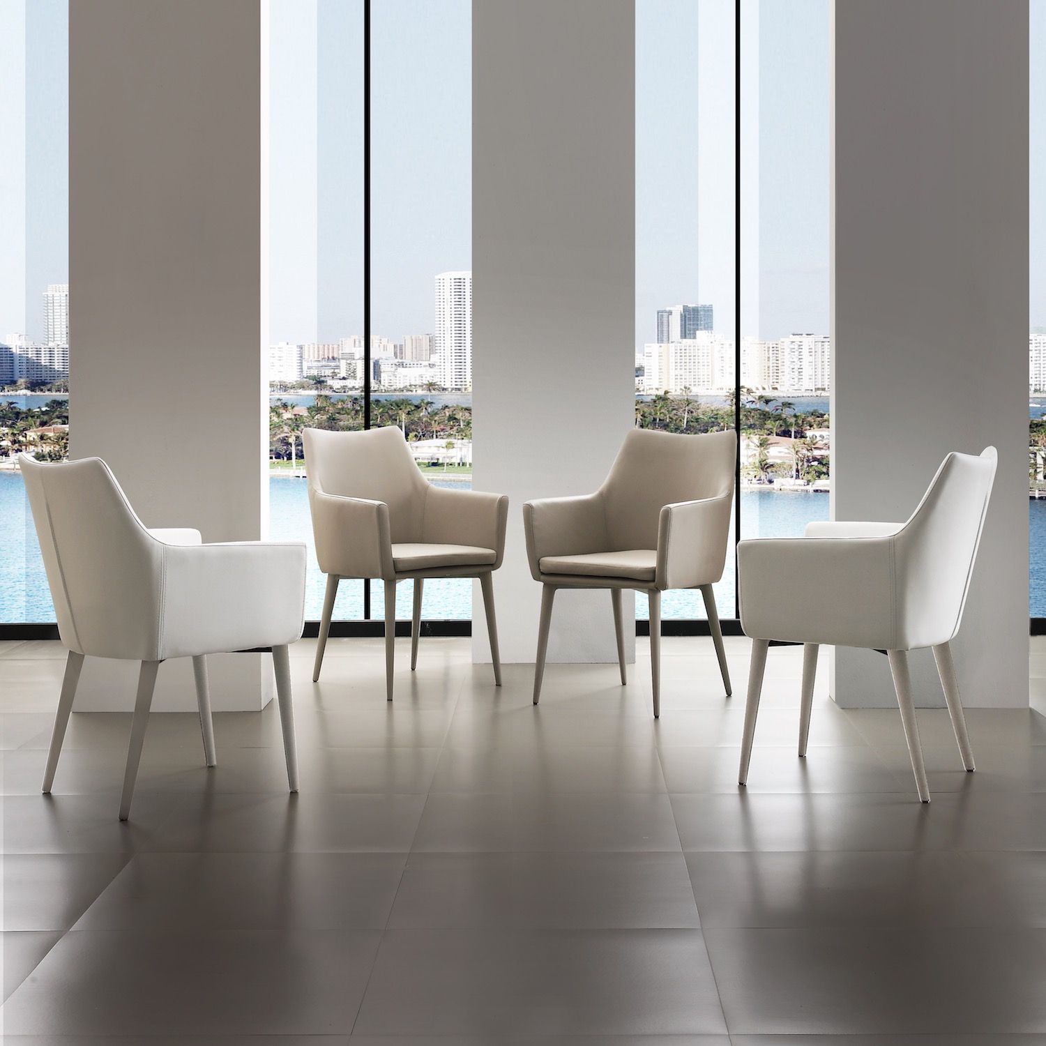 Sedia poltroncina Lenita per soggiorno camera