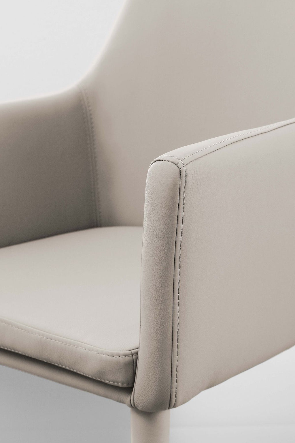 Sedia poltroncina Lenita per soggiorno camera