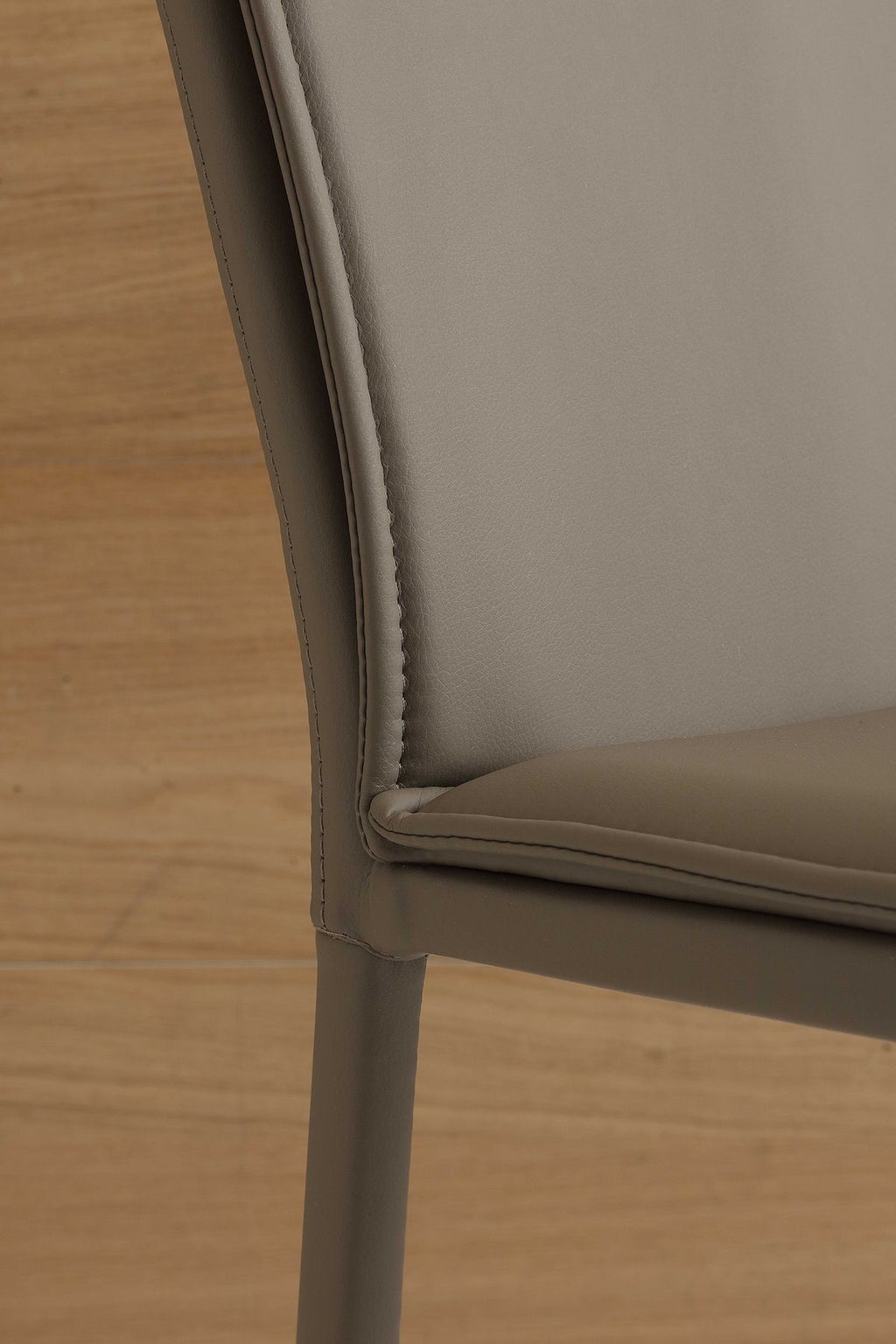 Sedie per cucina Sarianna in metallo ed ecopelle