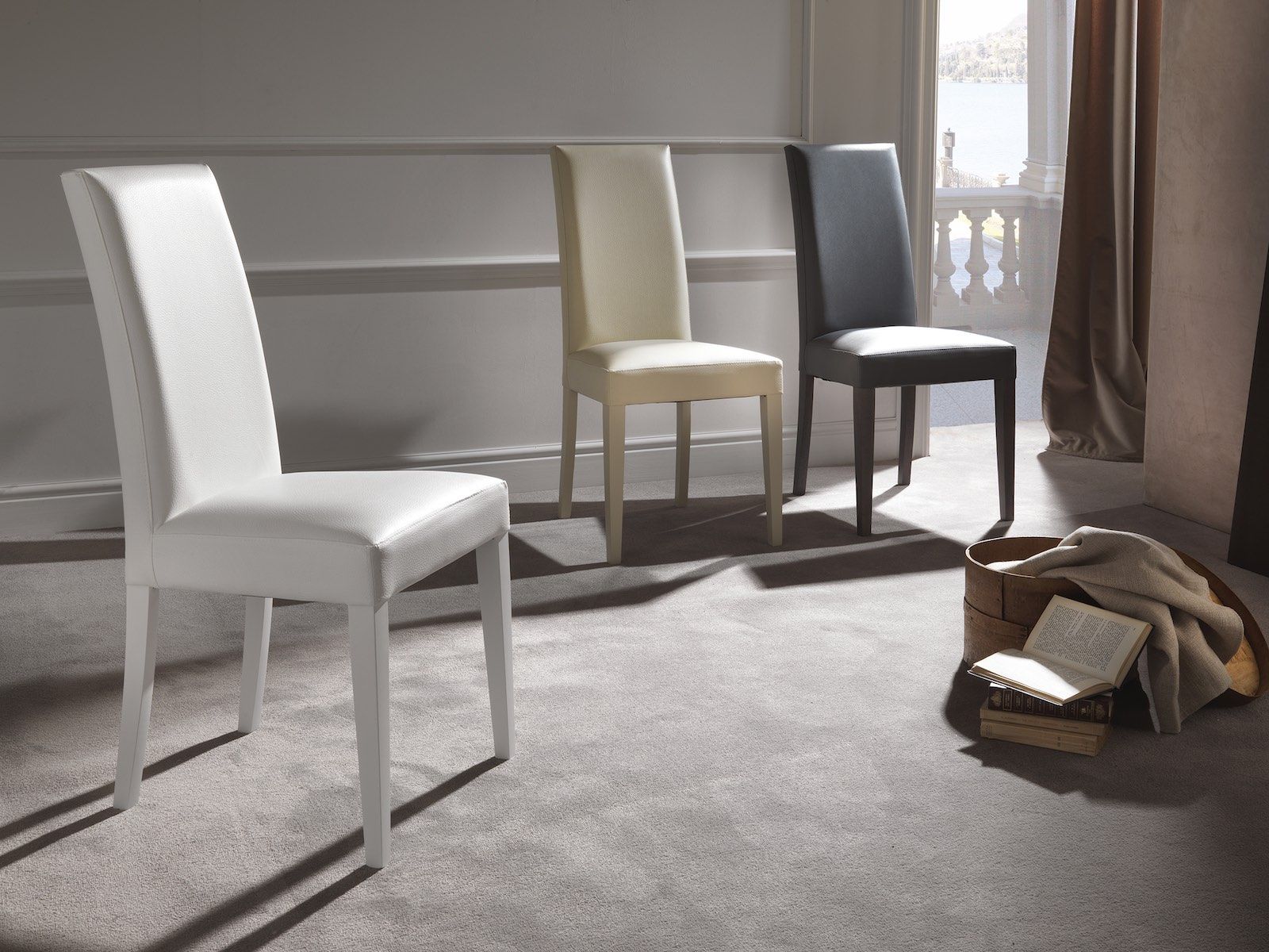 Coppia sedie con schienale alto moderna Amabel