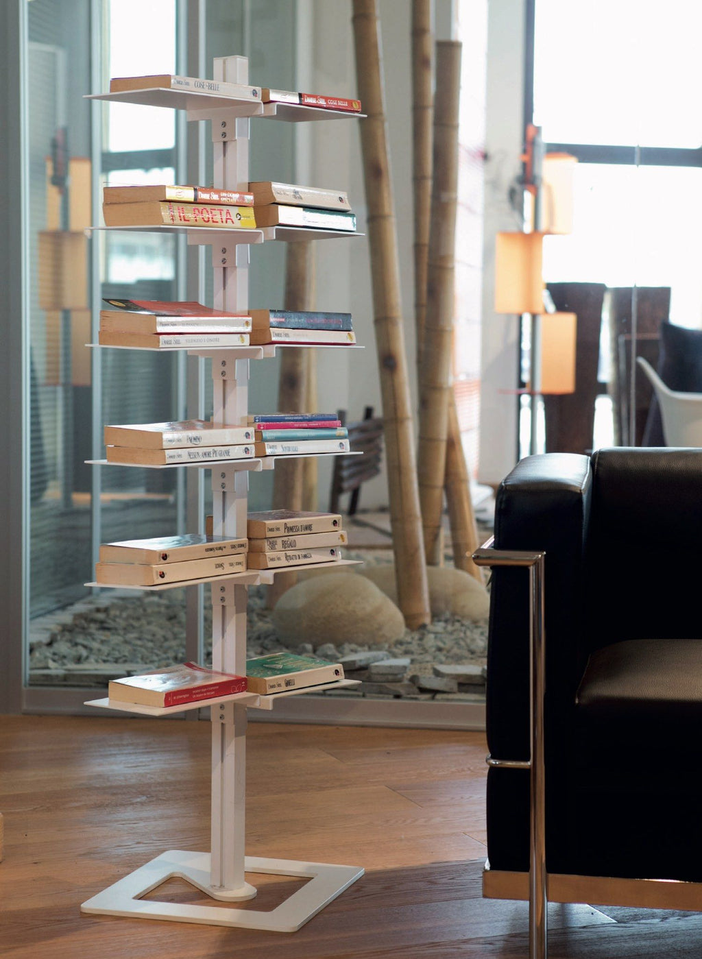 Libreria verticale autoportante design Dotto