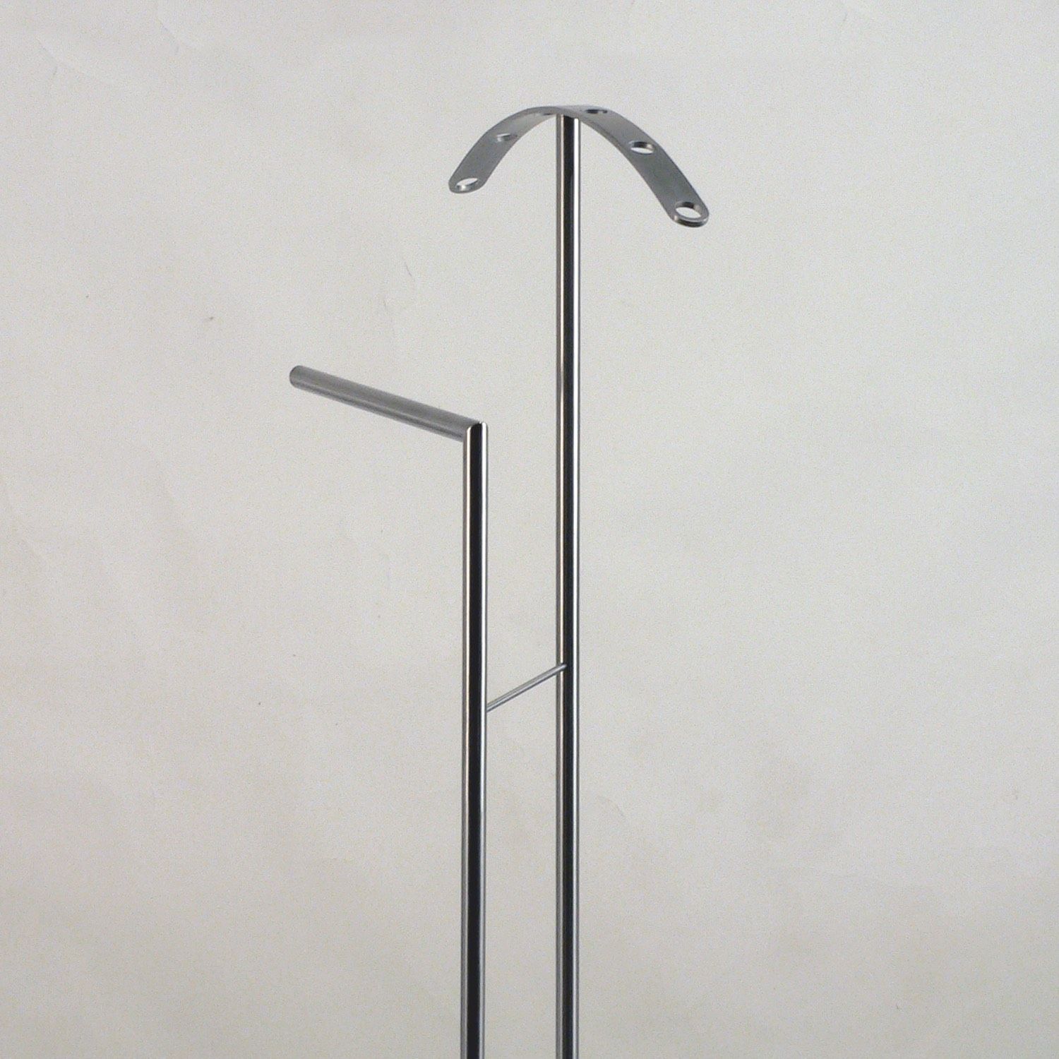 Servomuto moderno in acciaio per camera da letto Vincent