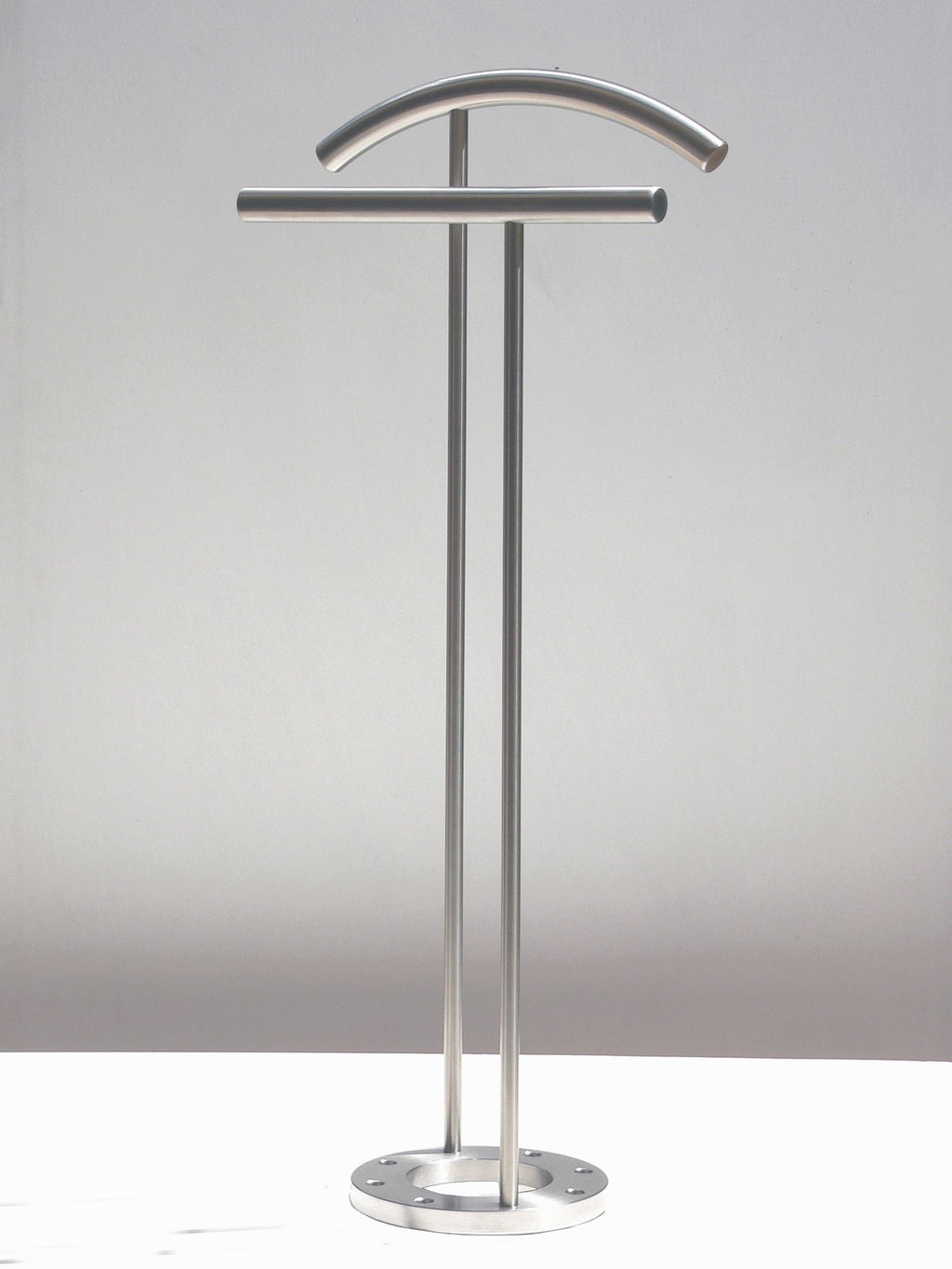 Servomuto design moderno in acciaio per camera da letto Forms