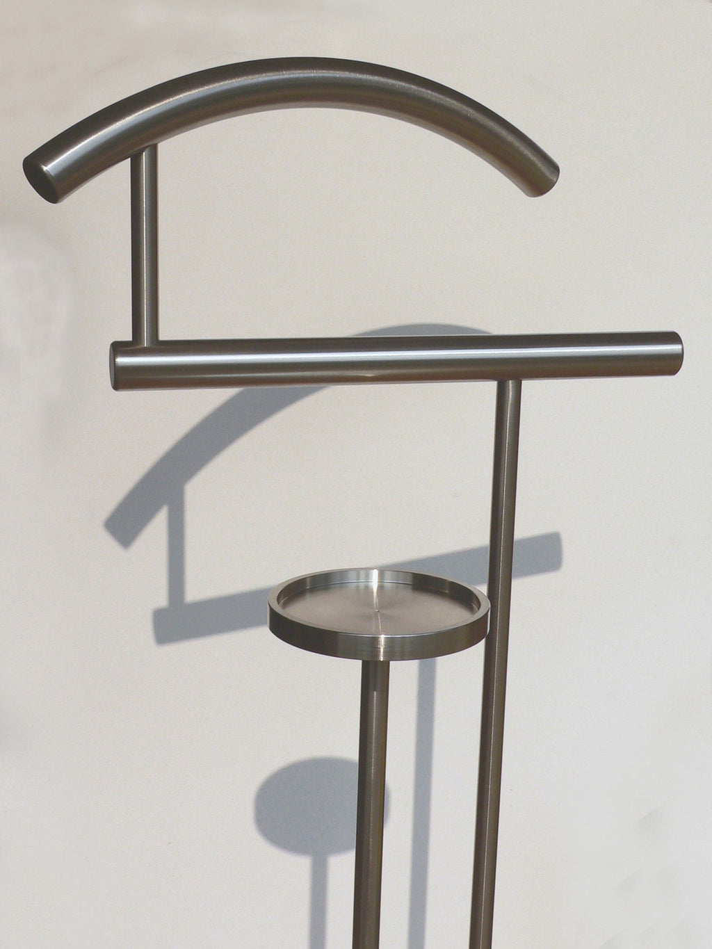 Indossatore da camera design moderno in acciaio Kermit