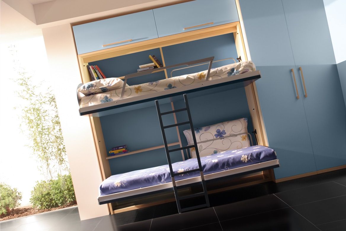 Letto a castello a scomparsa con scaletta per cameretta bimbi Vagone