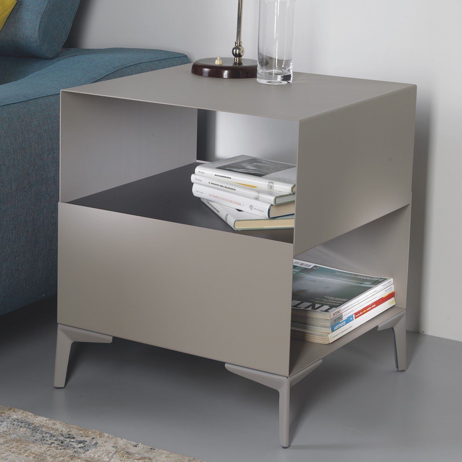 Tavolino comodino design moderno Larry