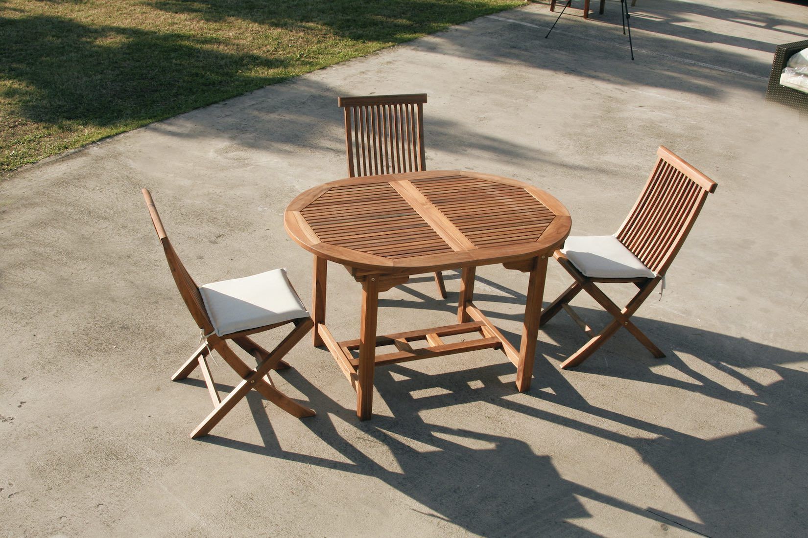 Tavolo da giardino rotondo allungabile in legno TeakOnMe