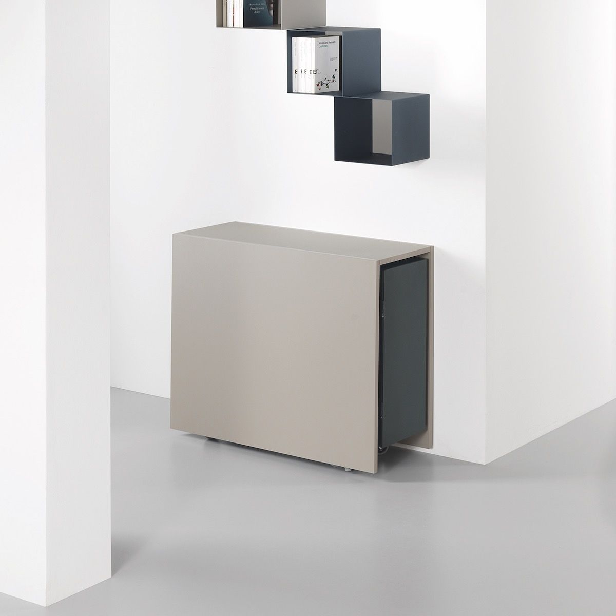 Tavolo consolle allungabile con sedie Newton