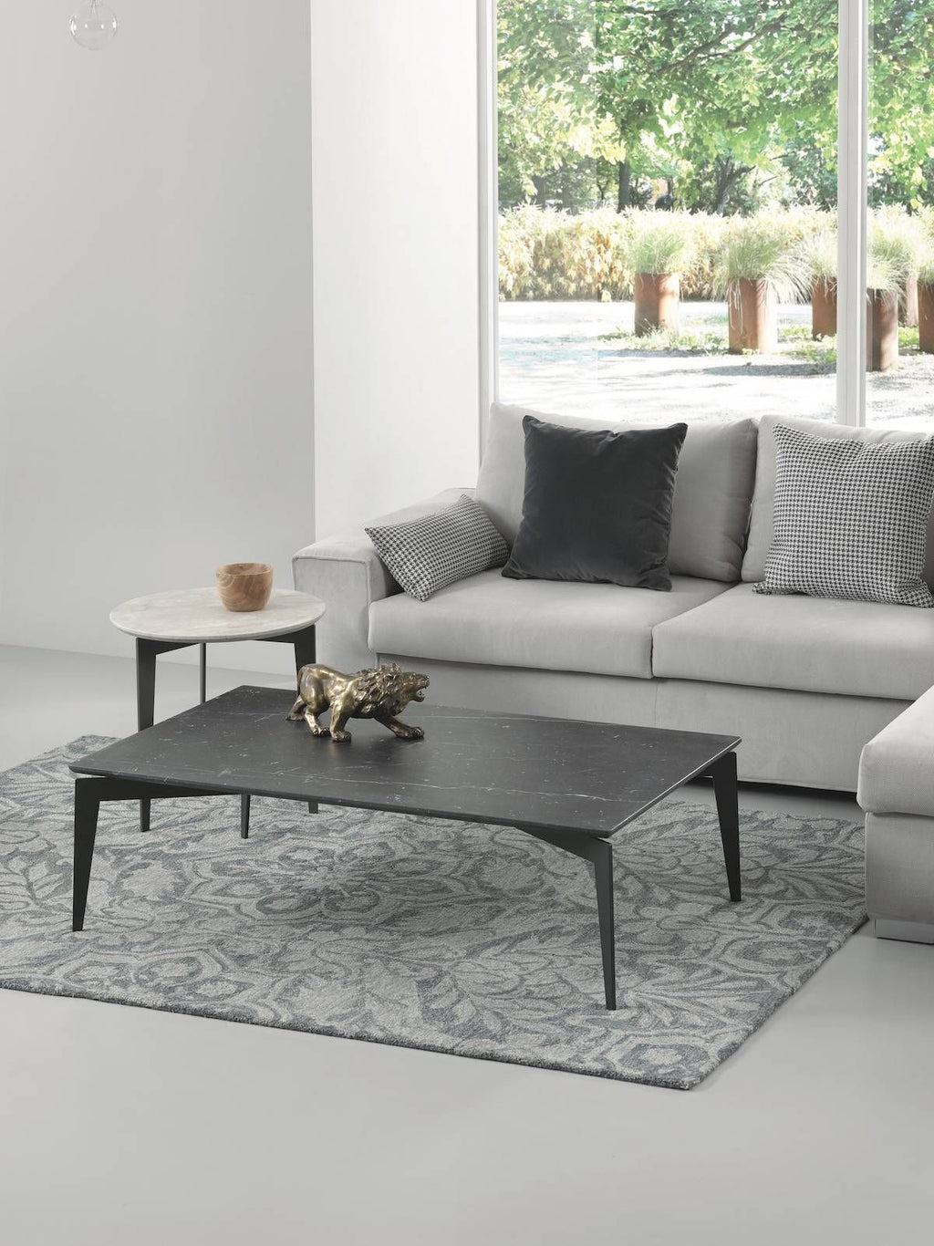 Tavolino da salotto con piano in marmo Jeremy M