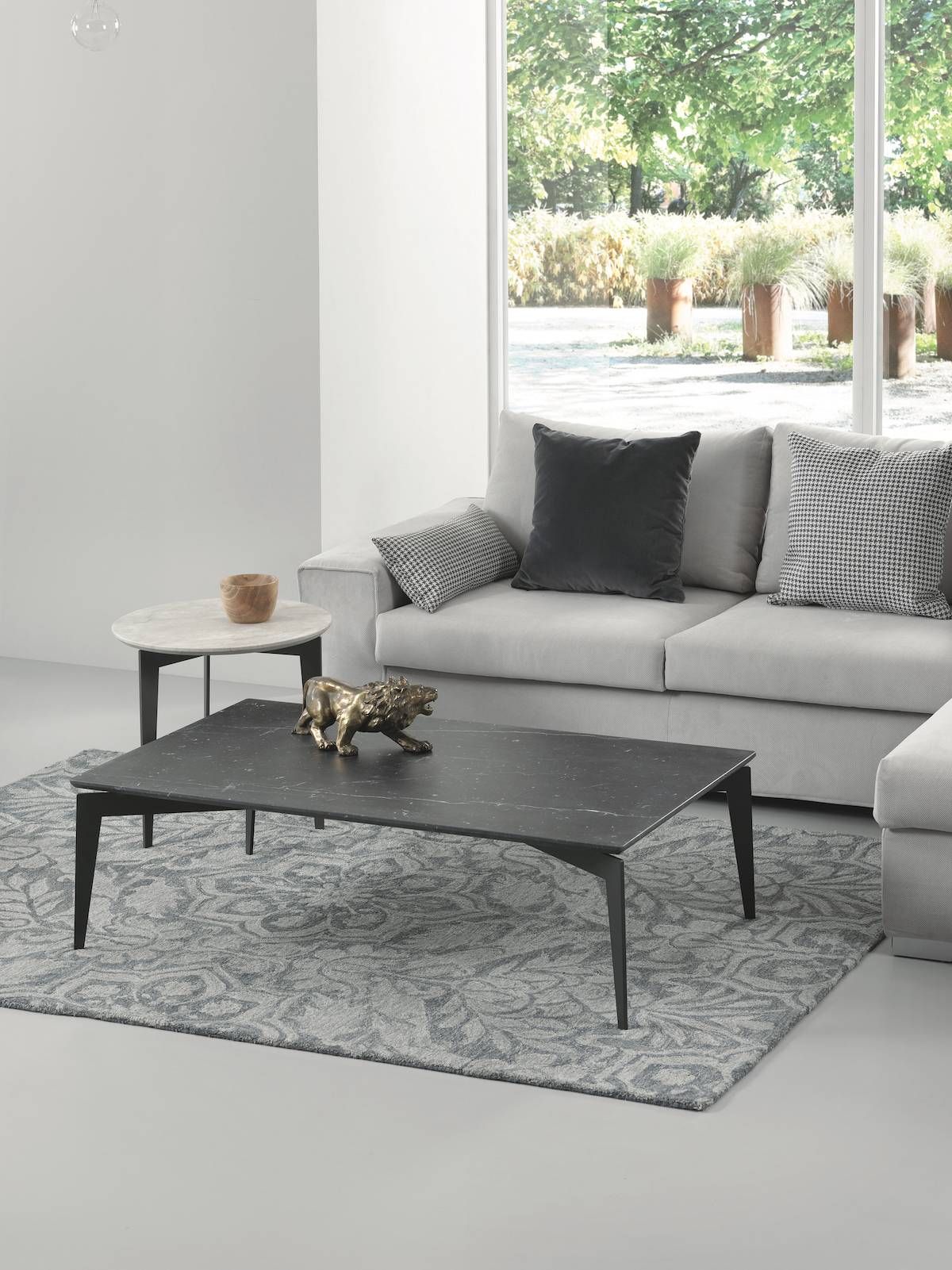 Tavolino da salotto con piano in marmo Jeremy M