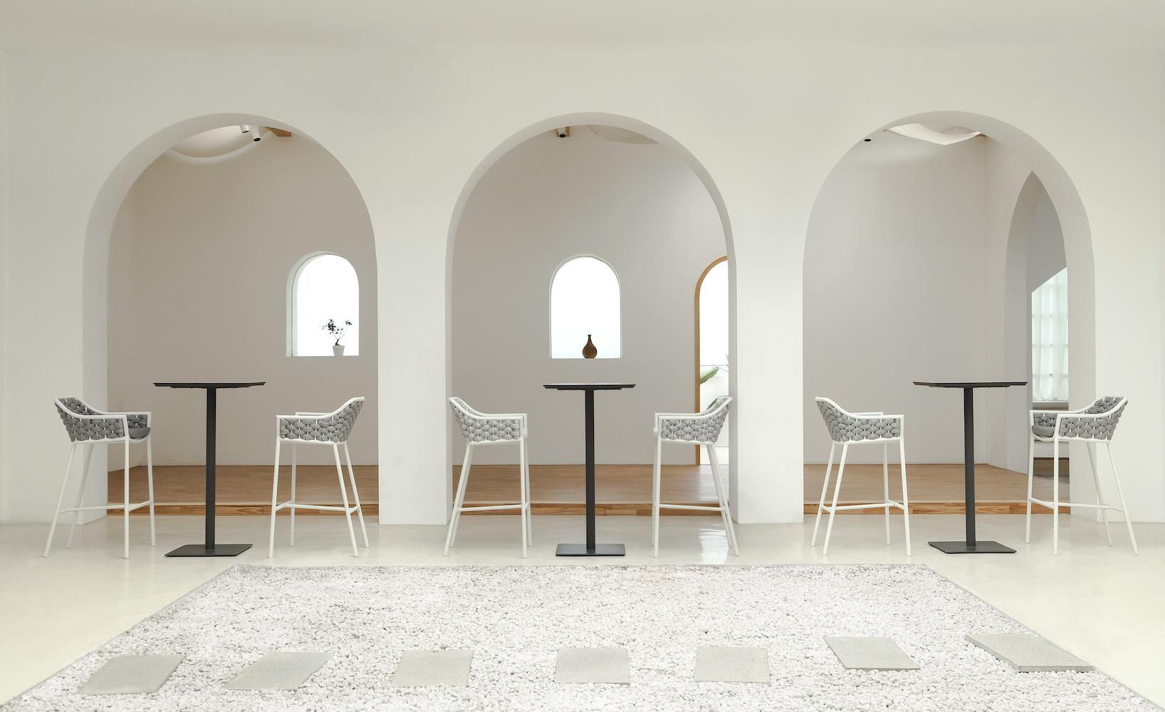 4 sgabelli alti con schienale per esterno Panama