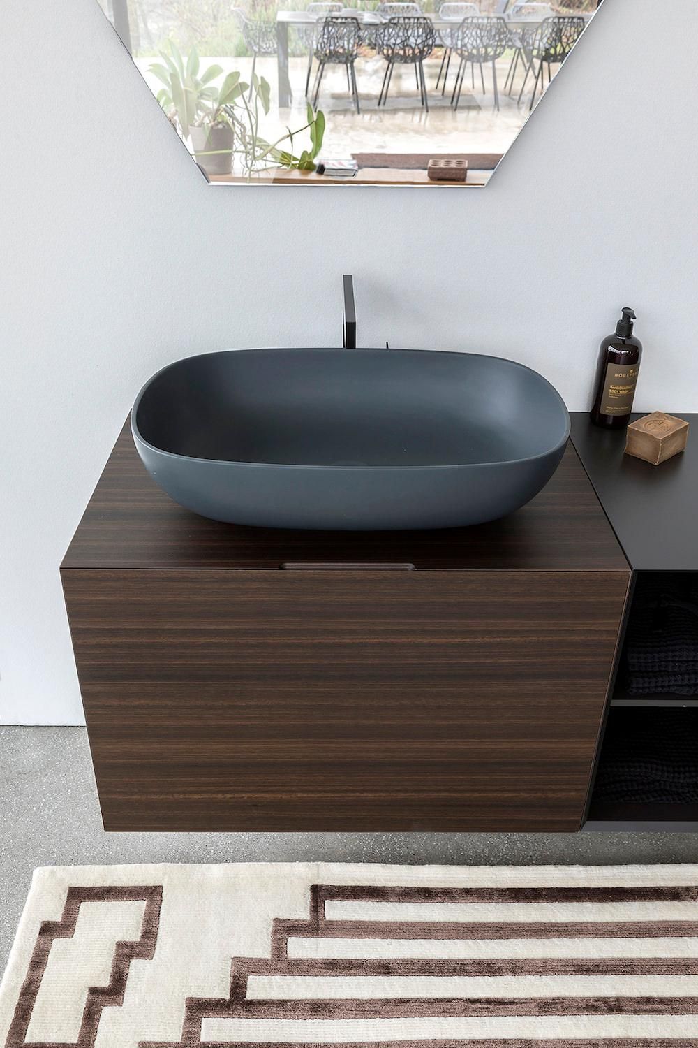 Mobili bagno in legno Qubo 1 di Loetrà