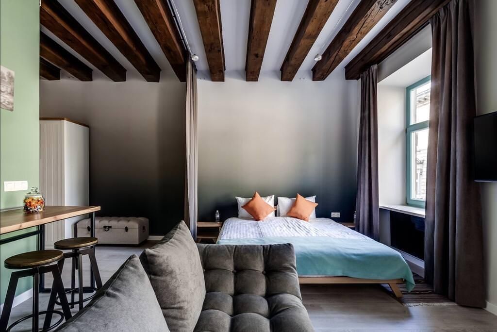 Divano letto singolo in legno massello Alborg