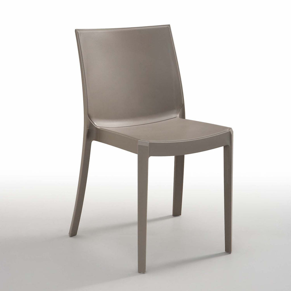 Sedie impilabili in polipropilene bianco nero o tortora Berlin