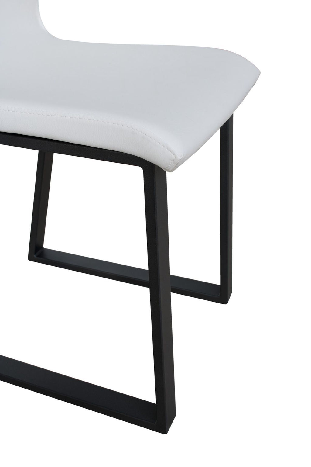 Sedia a slitta in metallo e similpelle Kenny