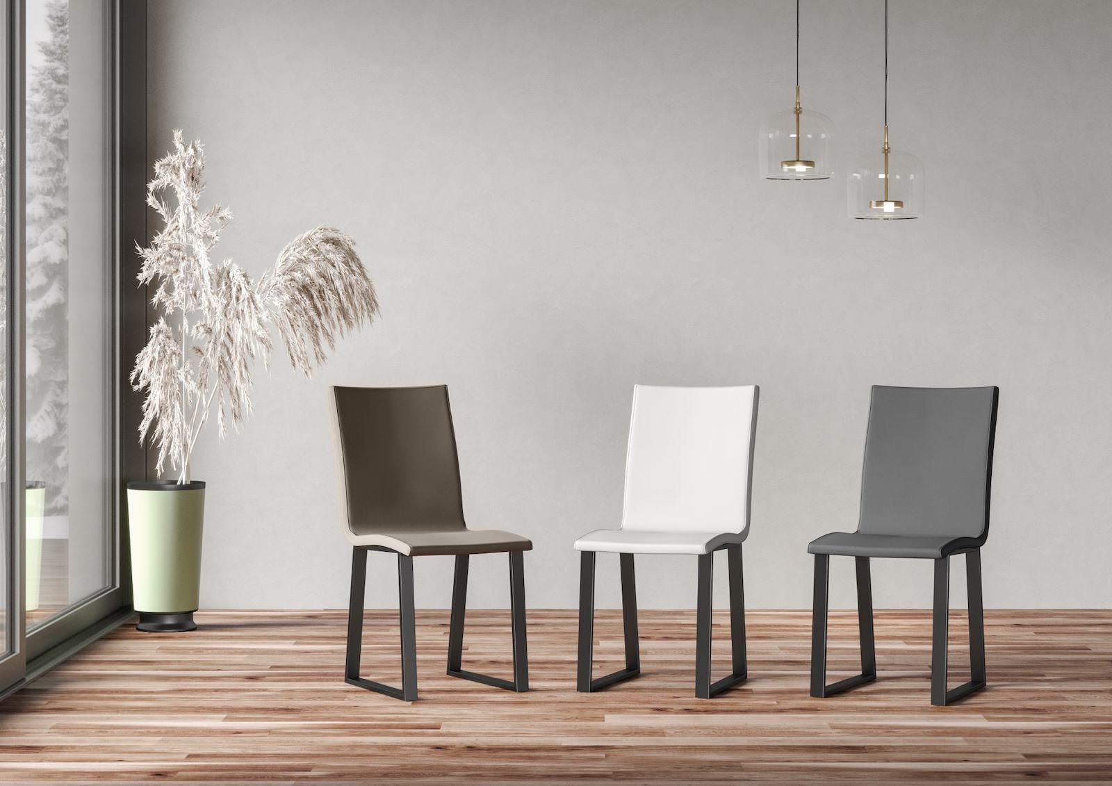 Sedia a slitta in metallo e similpelle Kenny