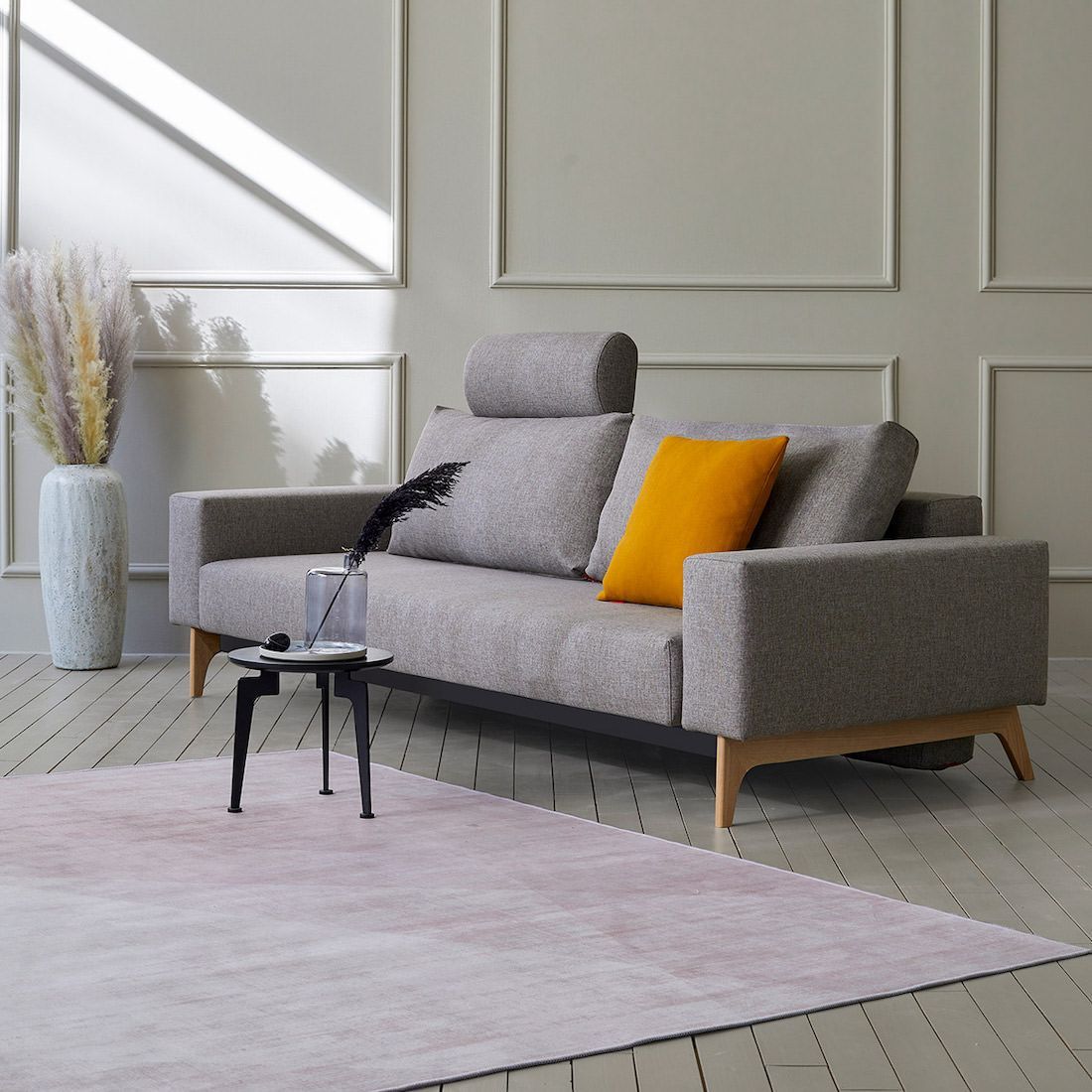 Divano letto matrimoniale con braccioli in tessuto materasso a molle Idun