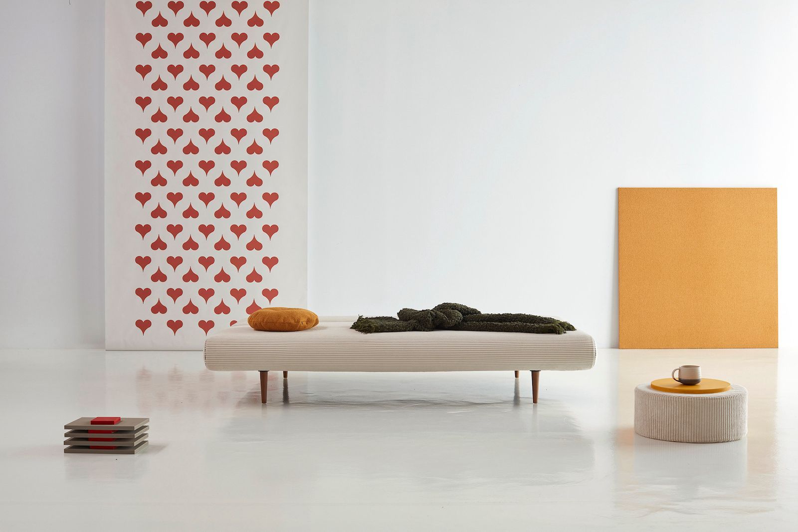 Divano letto Unfurl Lounger design scandinavo