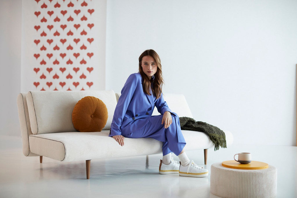 Divano letto Unfurl Lounger design scandinavo