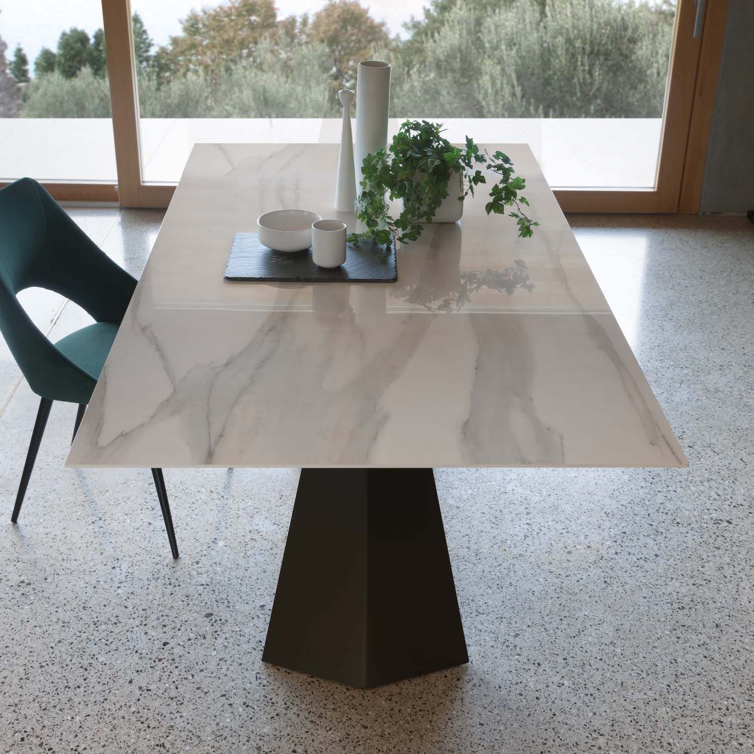 Tavolo da pranzo con piano in ceramica Kenton Rectangular