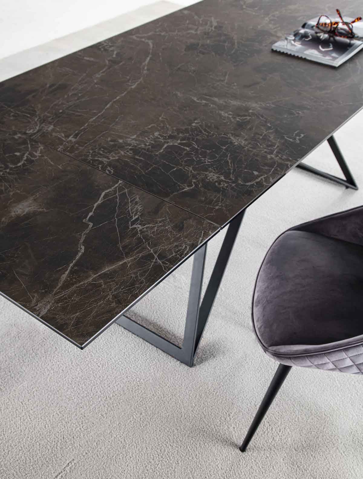 Tavolo da pranzo allungabile in acciaio e ceramica Dalma