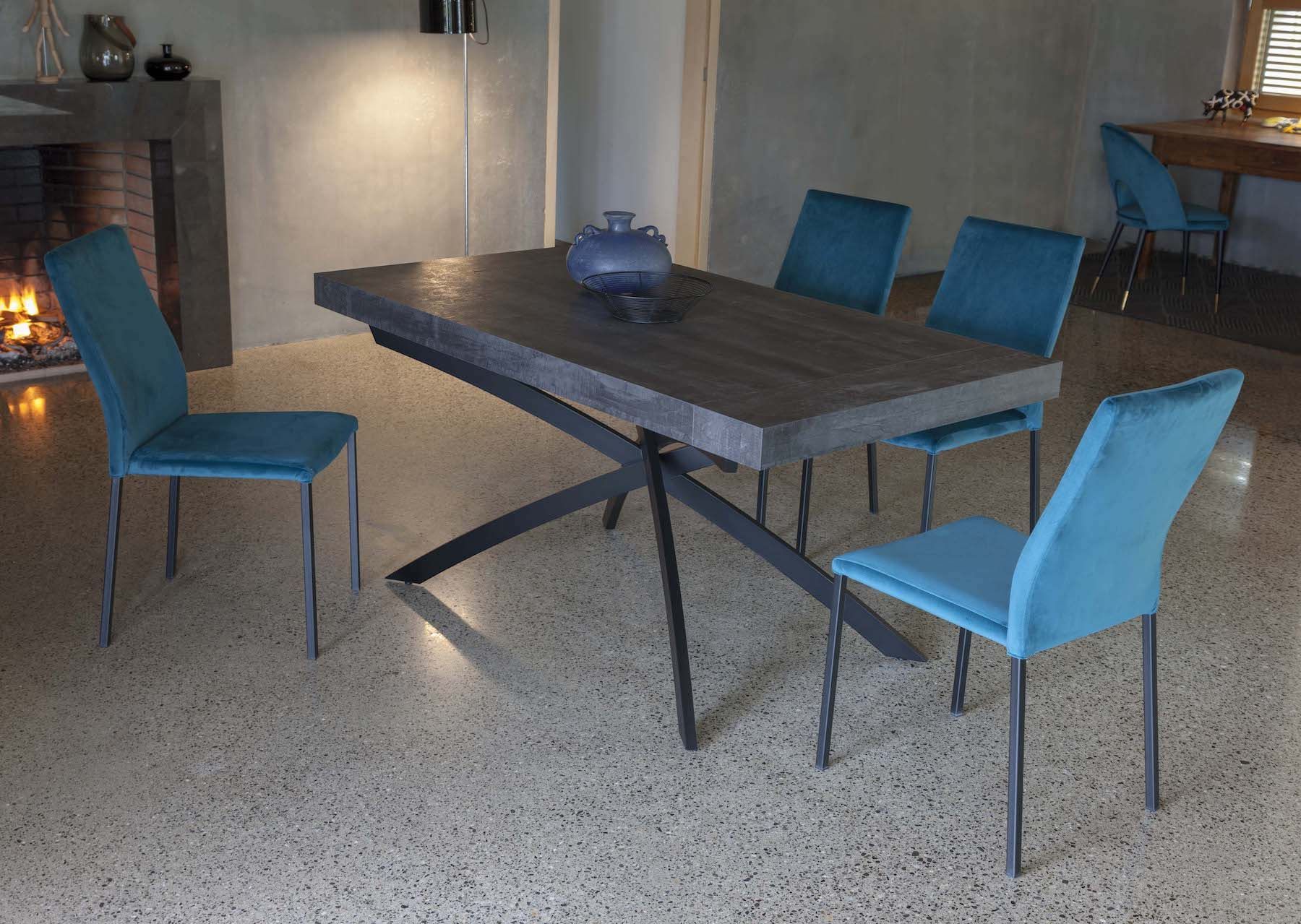 Tavolo da pranzo allungabile in acciaio e laminato Big Time