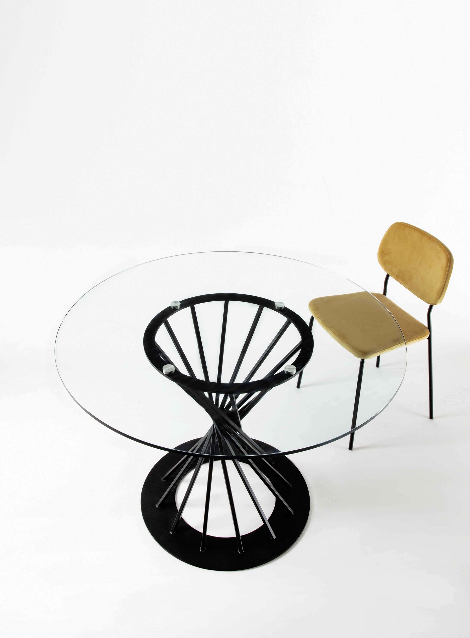 Tavolo rotondo in acciaio e vetro Runder Vetro