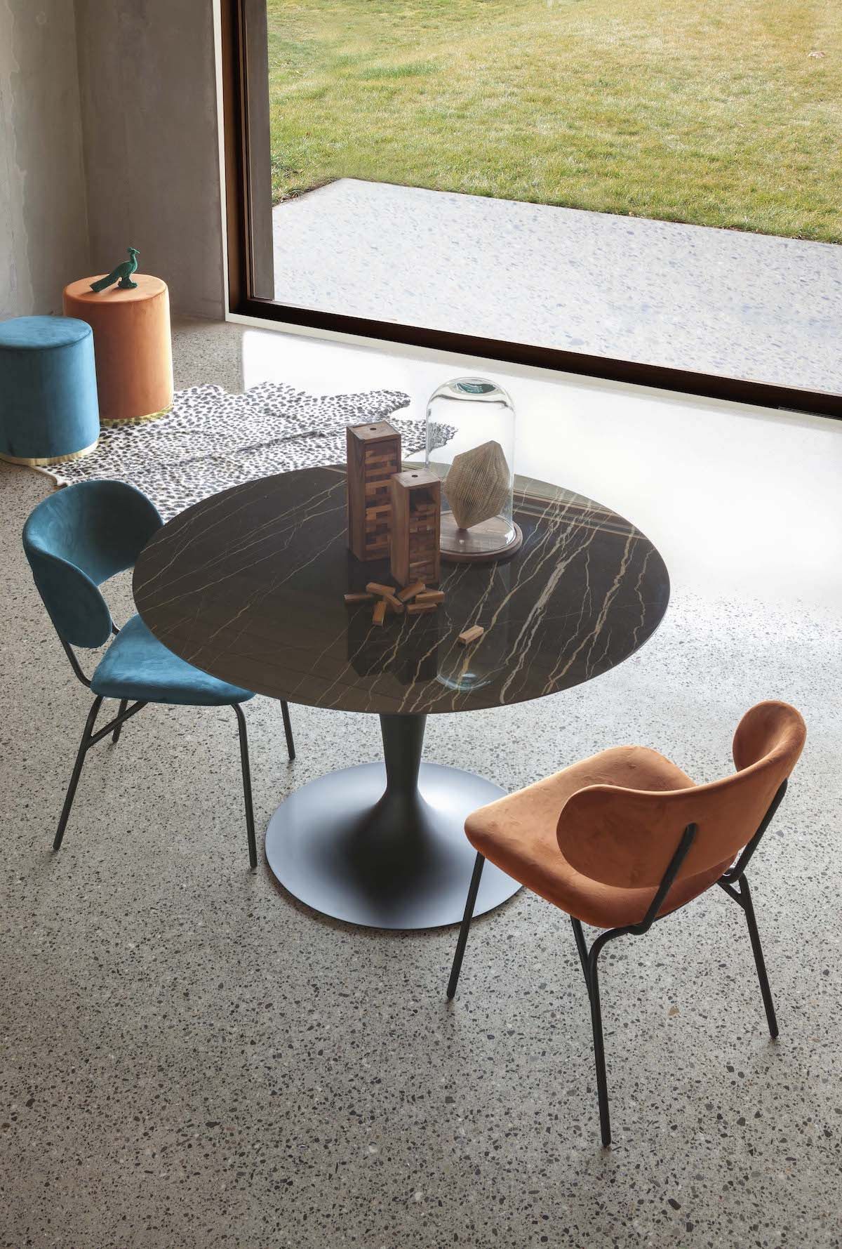 Tavolo rotondo in acciaio e ceramica Sulevi Ceramico