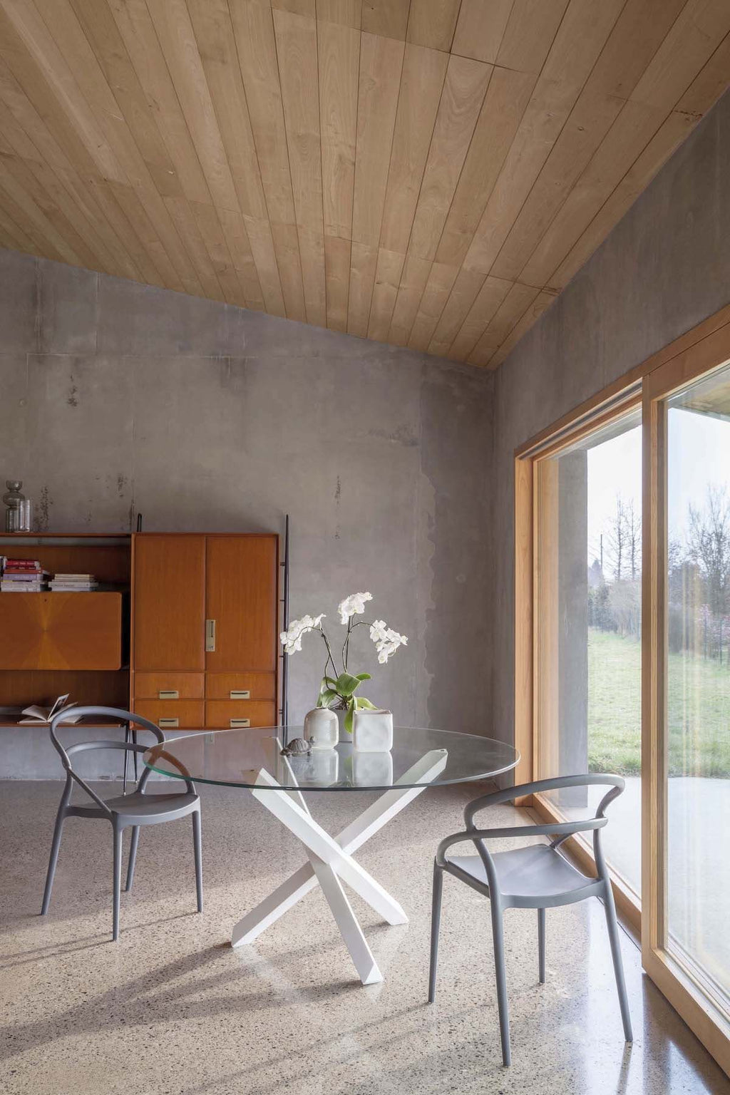 Tavolo rotondo in legno e vetro Ammer